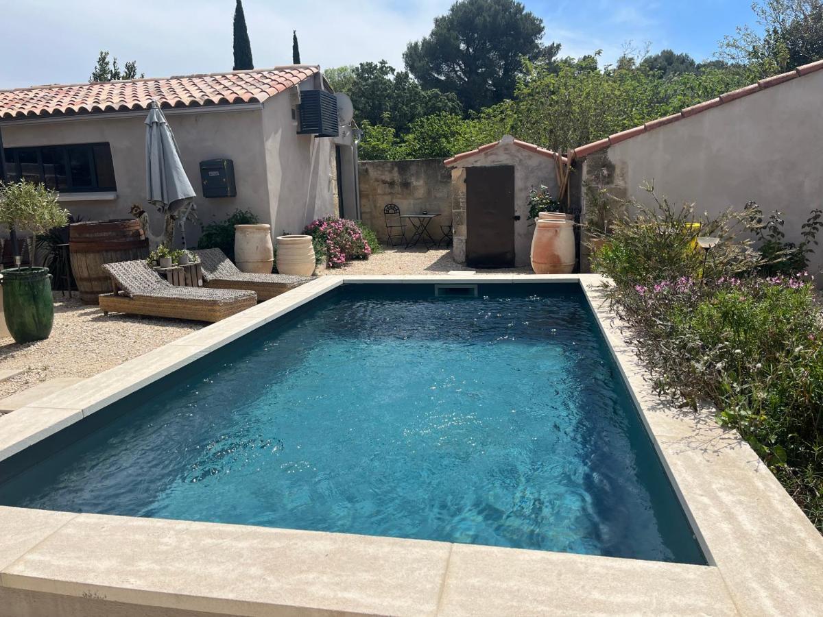 Studio Dans Les Alpilles Apartment Fontvieille Exterior foto